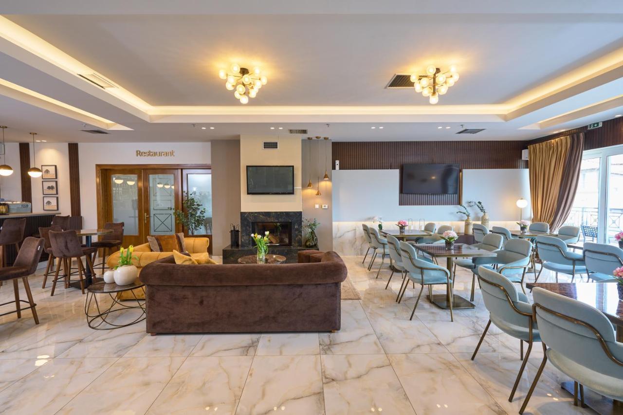 Filippos Hotel Chalkidona Exteriör bild